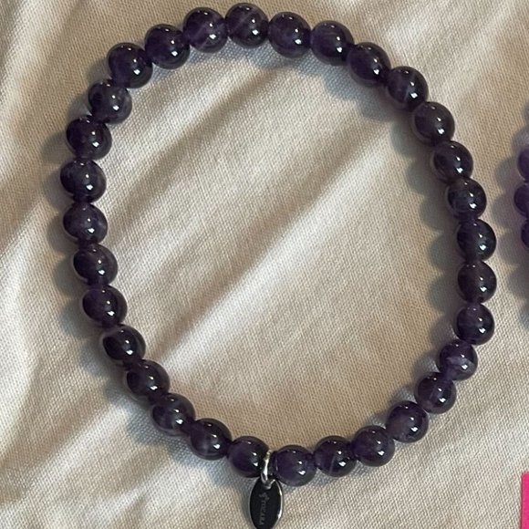 Tocara Karla-FB40004 Cape Amethyst Stainless Steel Bracelet? - Picture 3 of 4